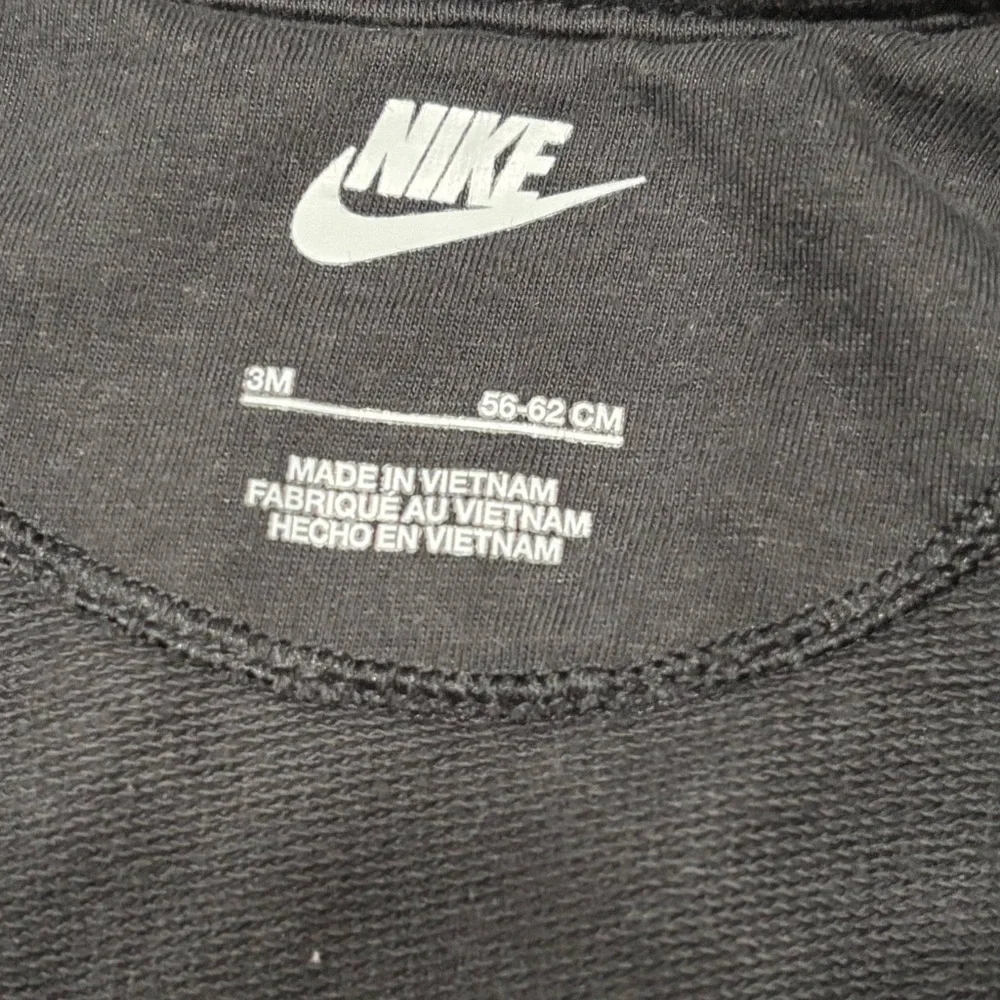 Nike Black Full Zip Baby Hoodie Long Sleeve Onesie Size 3 months